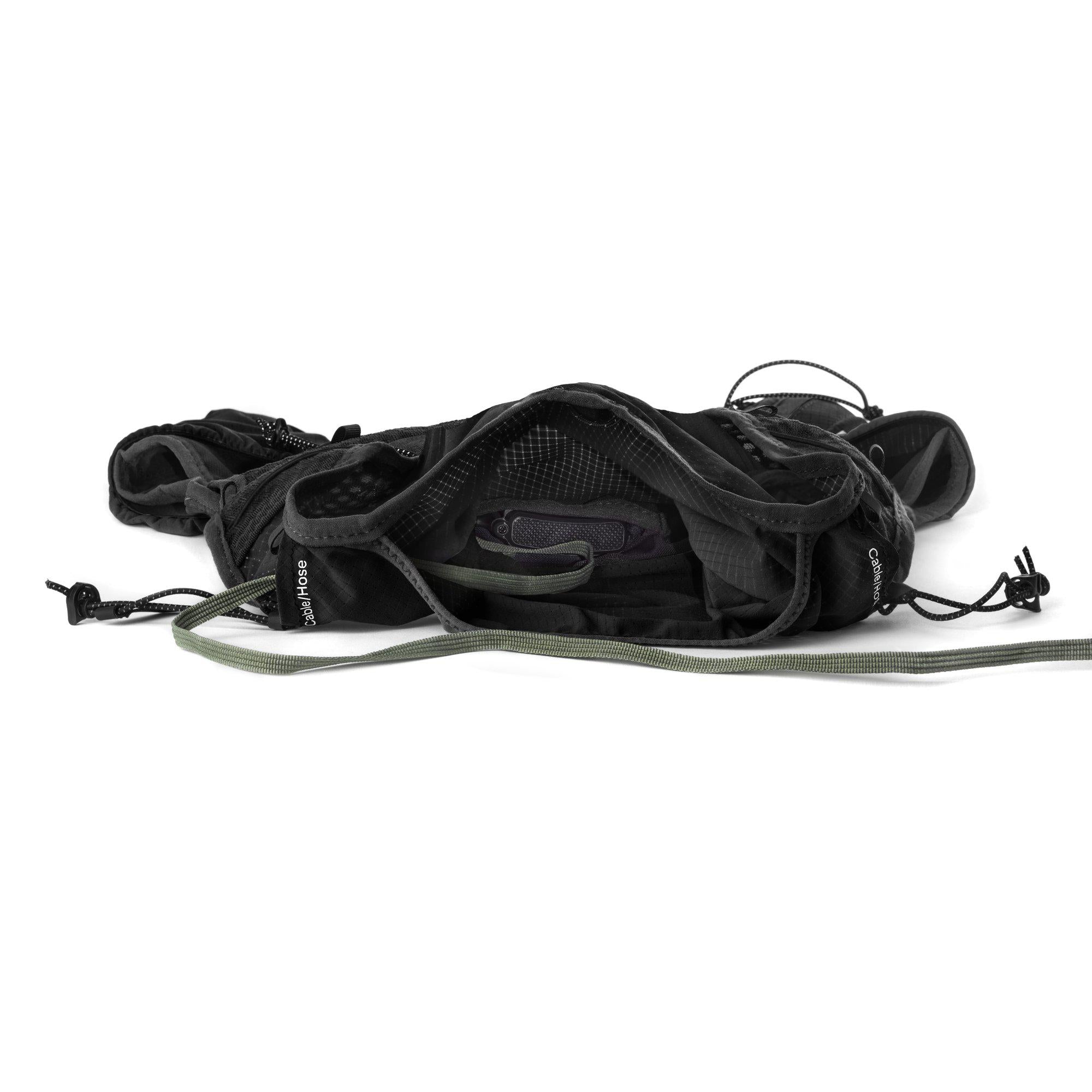 Silva - Strive 10 vest - Black Hikehopper